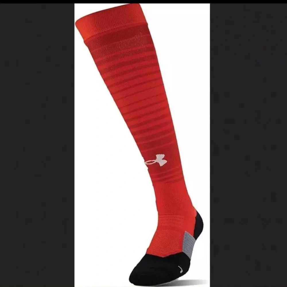 UA Performance Over the Calf Socks